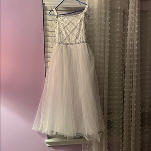 White pageant dress size xs/small